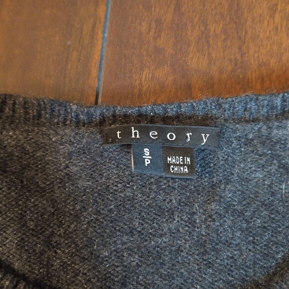 Grey Theory Cashmere Sweater dress or tunic - Picture 13 of 13